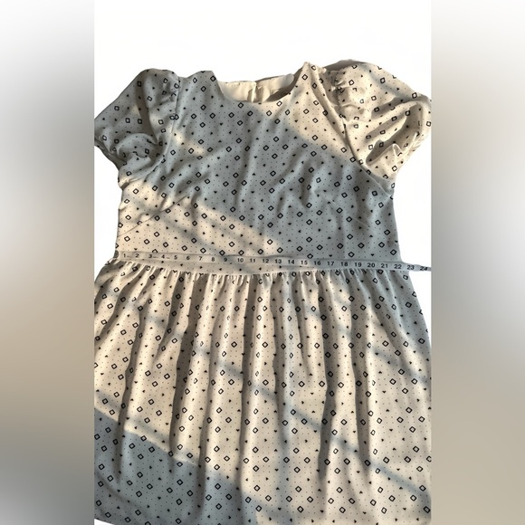 NWOT LOFT Puff Sleeve Babydoll Swing Dress Size 14 White Black Geo Print Lined - Picture 9 of 12